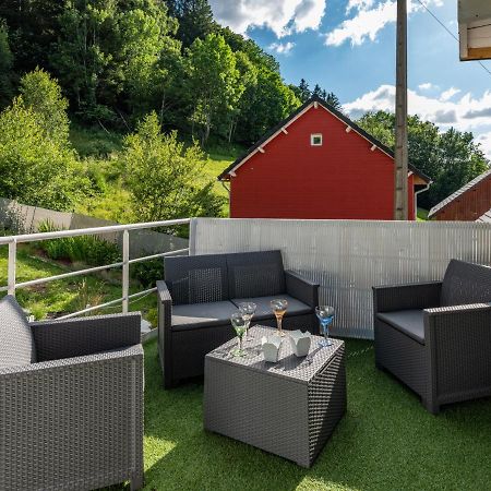 Stunning 4-Bed House In La Bourboule Villa Exterior foto